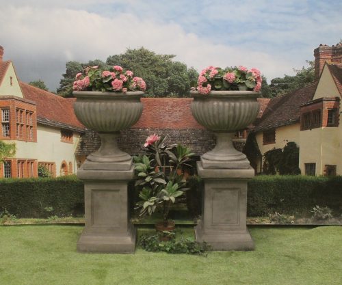 SUSSEX URN PANEL e1580479858773