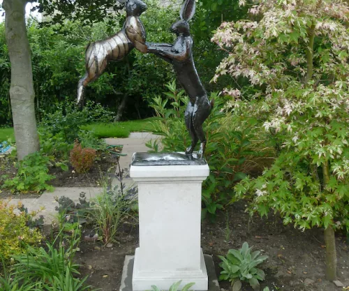 CLASSIC PLINTH